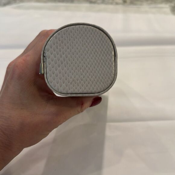 🕶️ Jimmy Choo Glasses Case - Picture 3 of 3